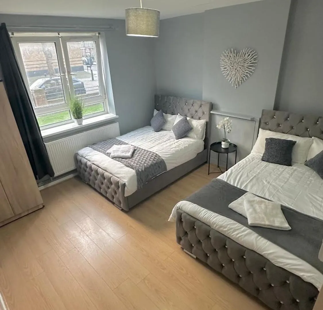 1 Bedroom Flat In Whitechapel, لندن شقة