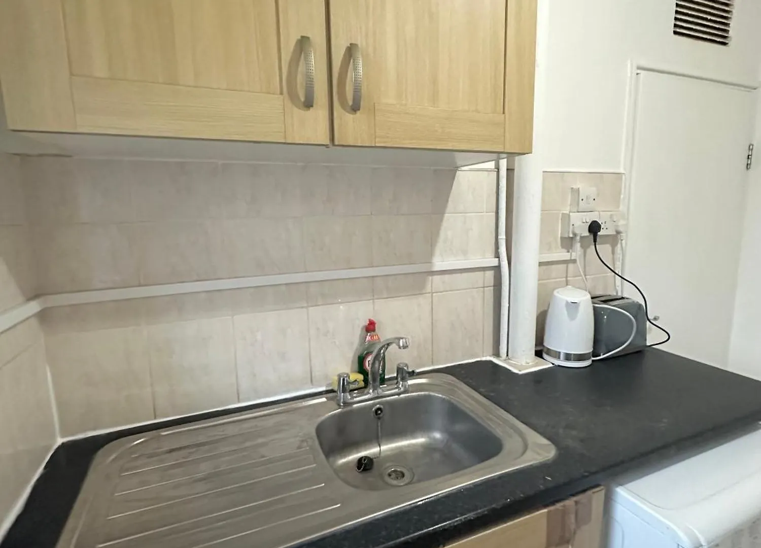 شقة 1 Bedroom Flat In Whitechapel, لندن