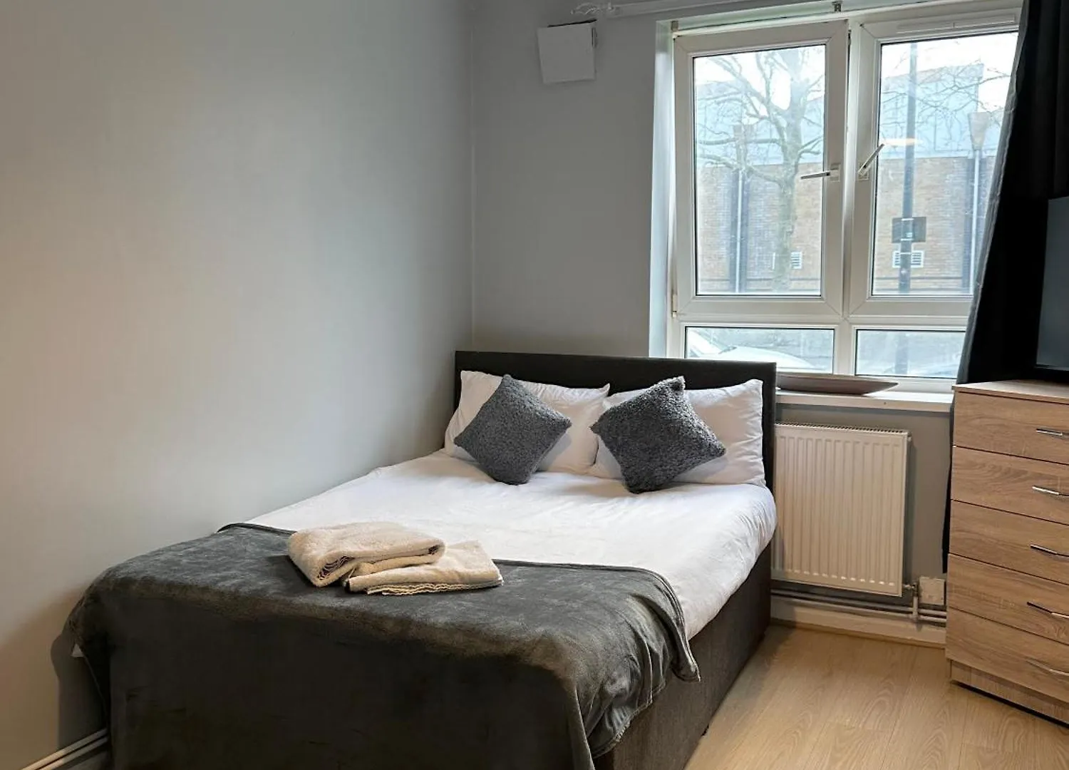 1 Bedroom Flat In Whitechapel, لندن